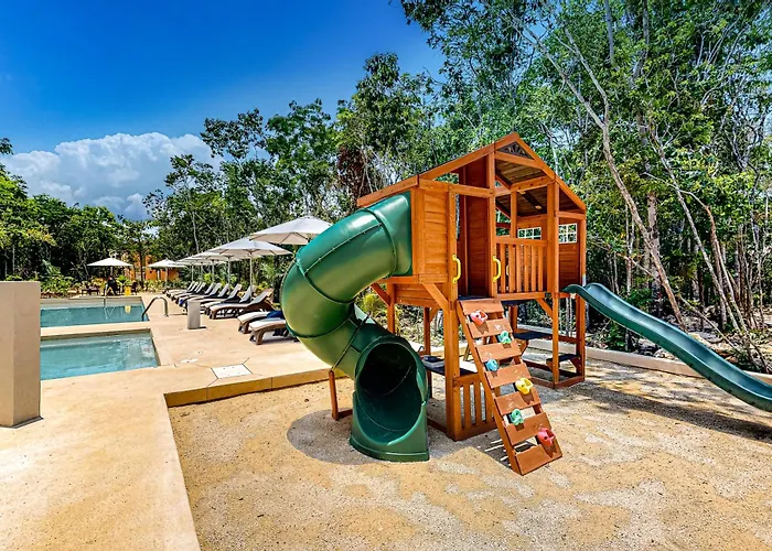The Hibiscus House Tulum