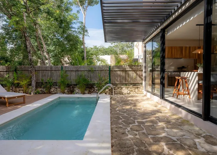 The Hibiscus House Holiday home *