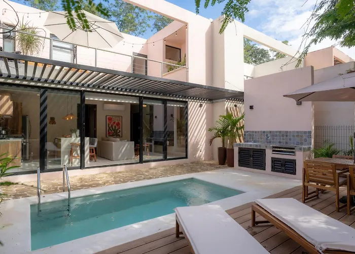 Holiday home The Hibiscus House Tulum